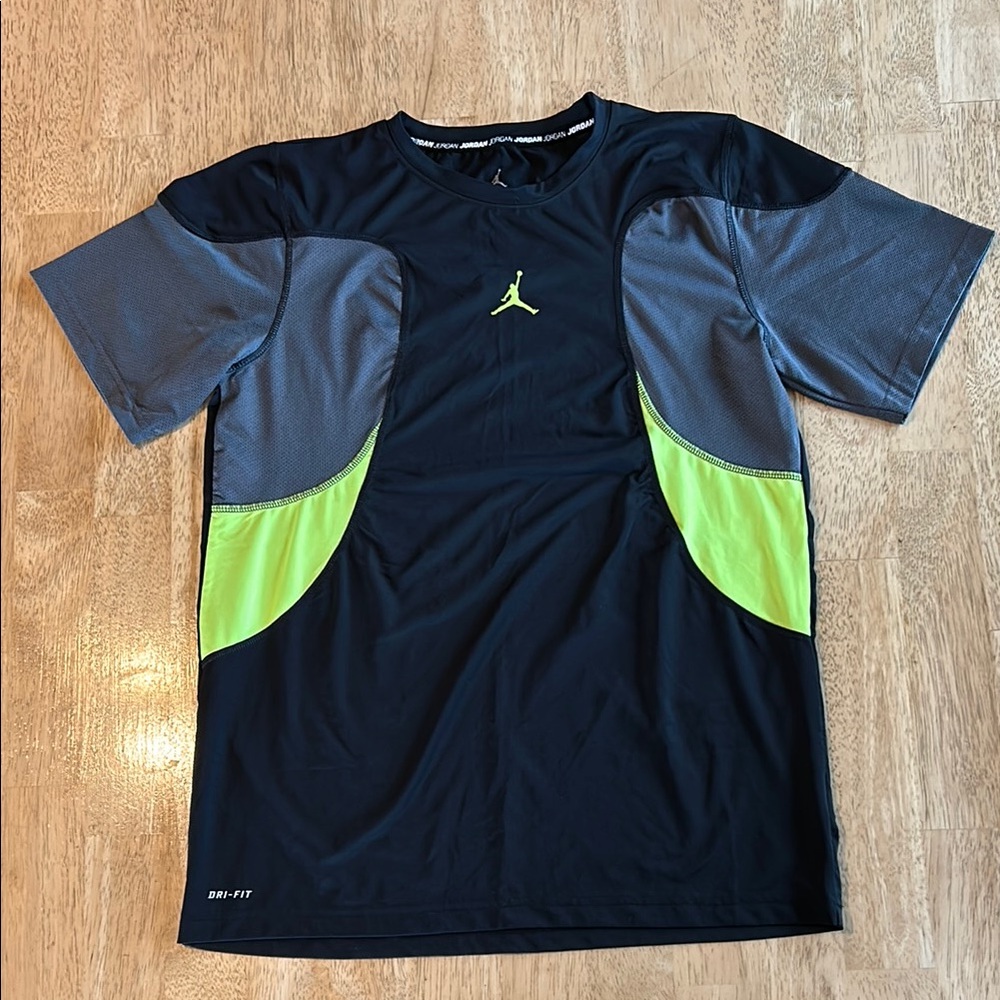 Jordan tee